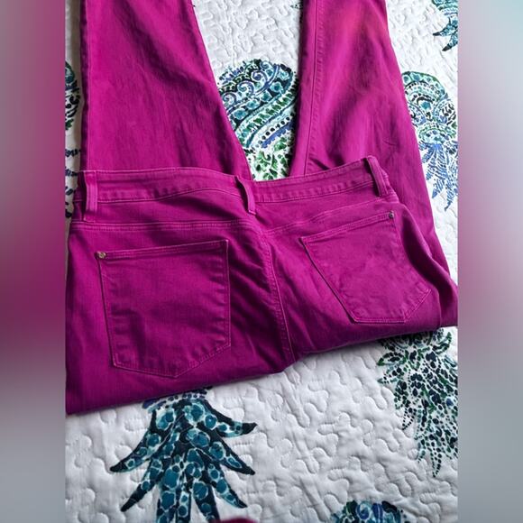 Chico's Slim leg ankle pants Chico's size 2 which is like a 12 - Picture 4 of 4